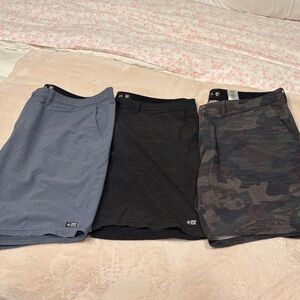 THREE Pattern Men's Shorts- Salty Crew Size 40